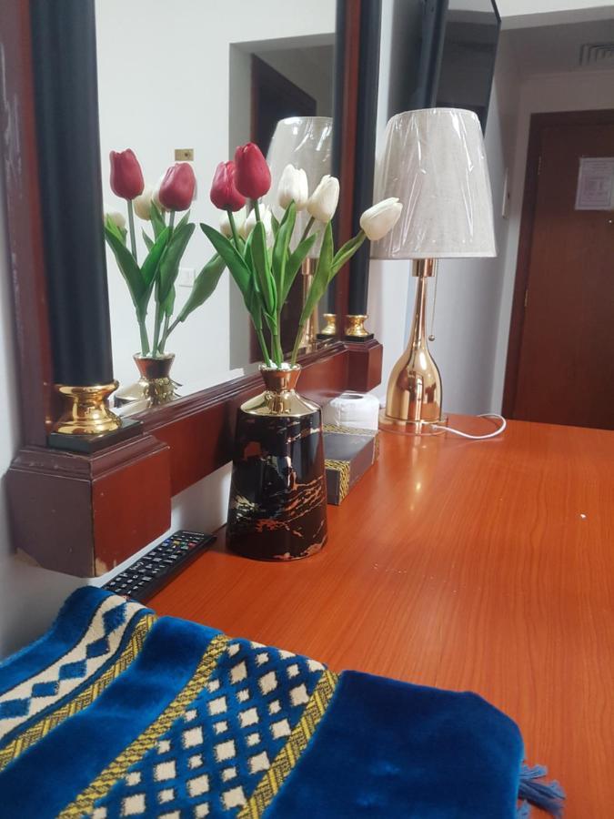 Karam Taibah Almasi Hotel Medina Bagian luar foto