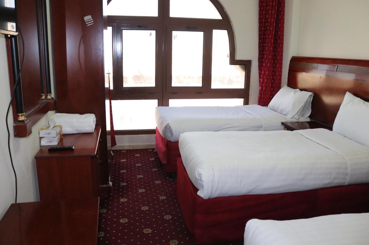 Karam Taibah Almasi Hotel Medina Bagian luar foto