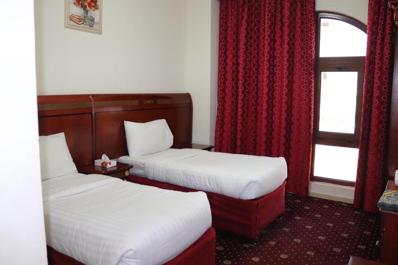 Karam Taibah Almasi Hotel Medina Bagian luar foto
